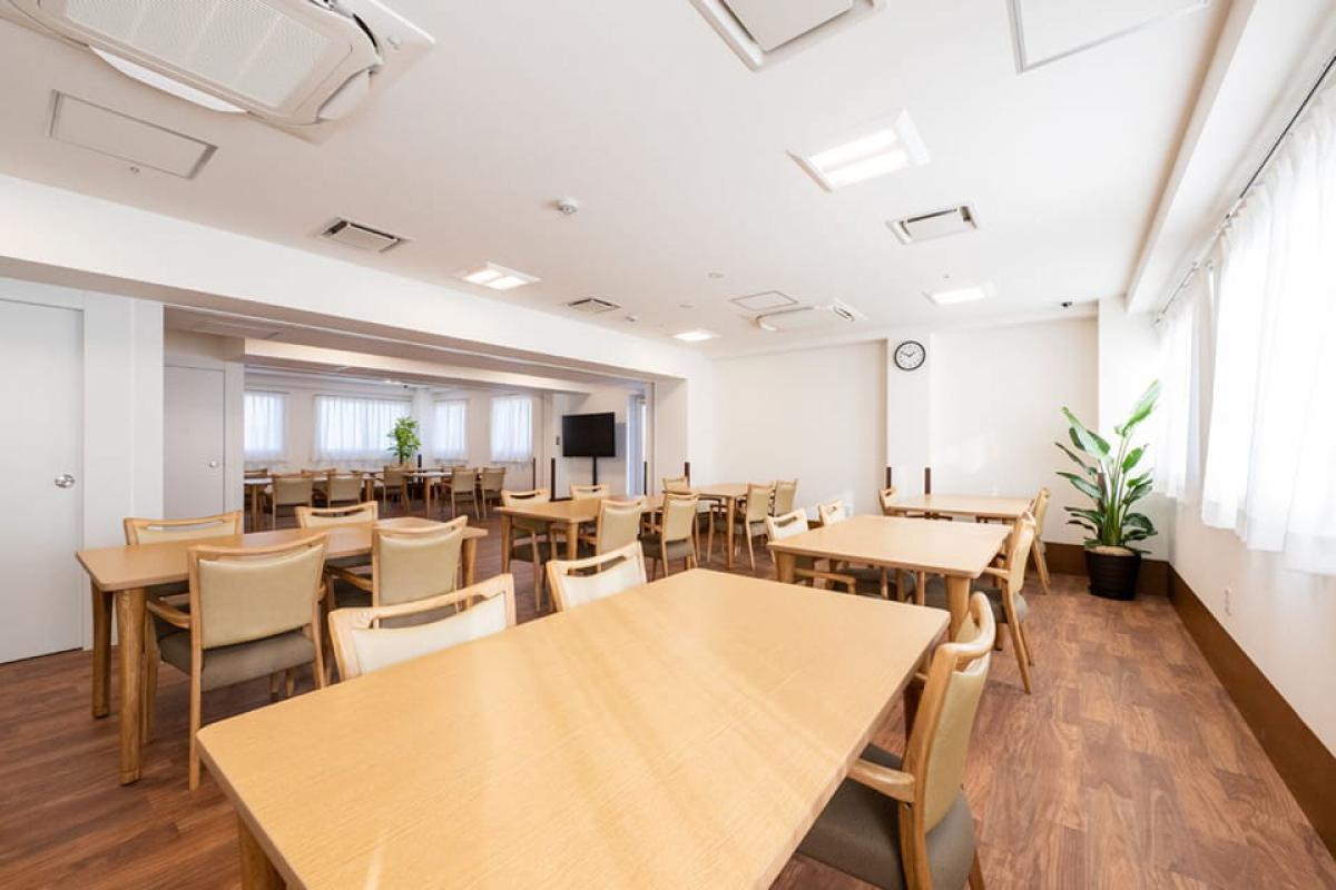 アプリシェイト足立西新井