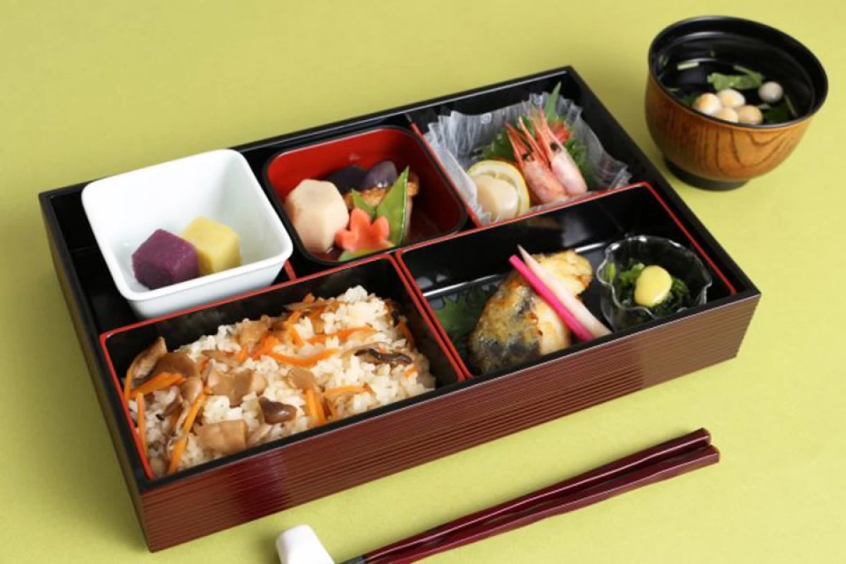 季節のお食事例