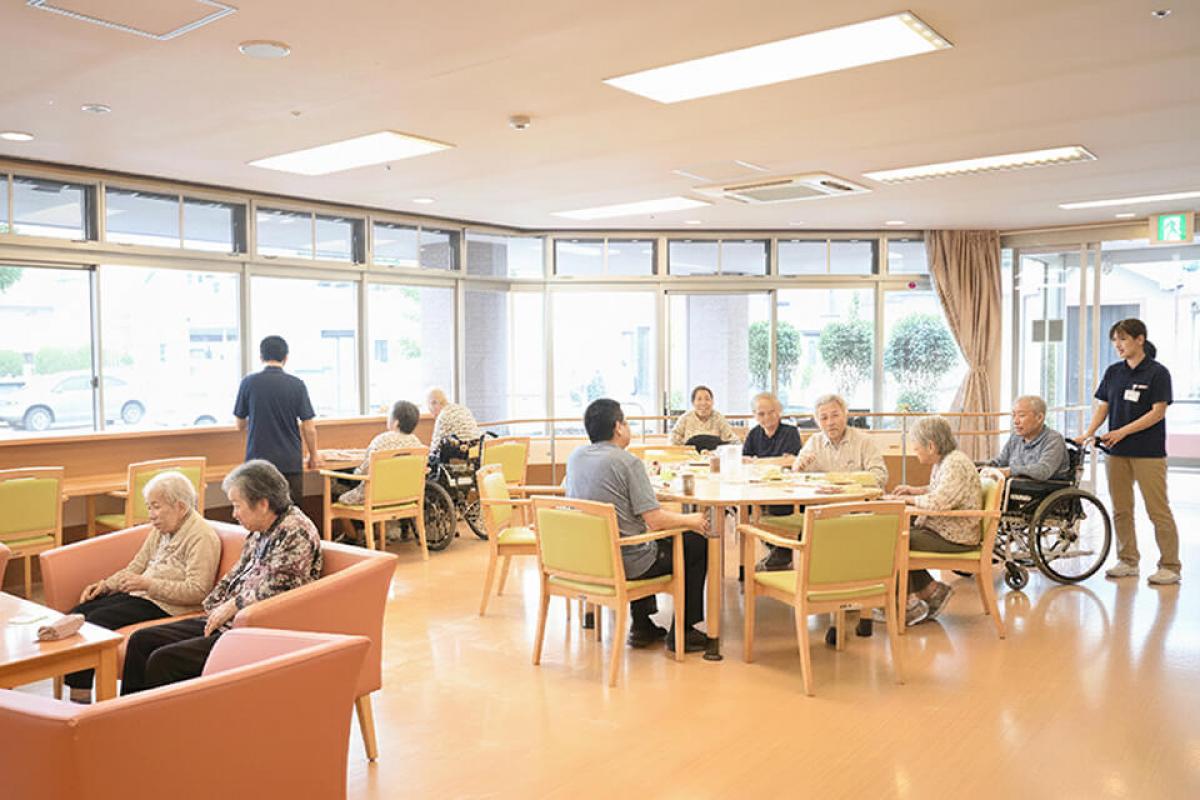 輝ホームしのざき