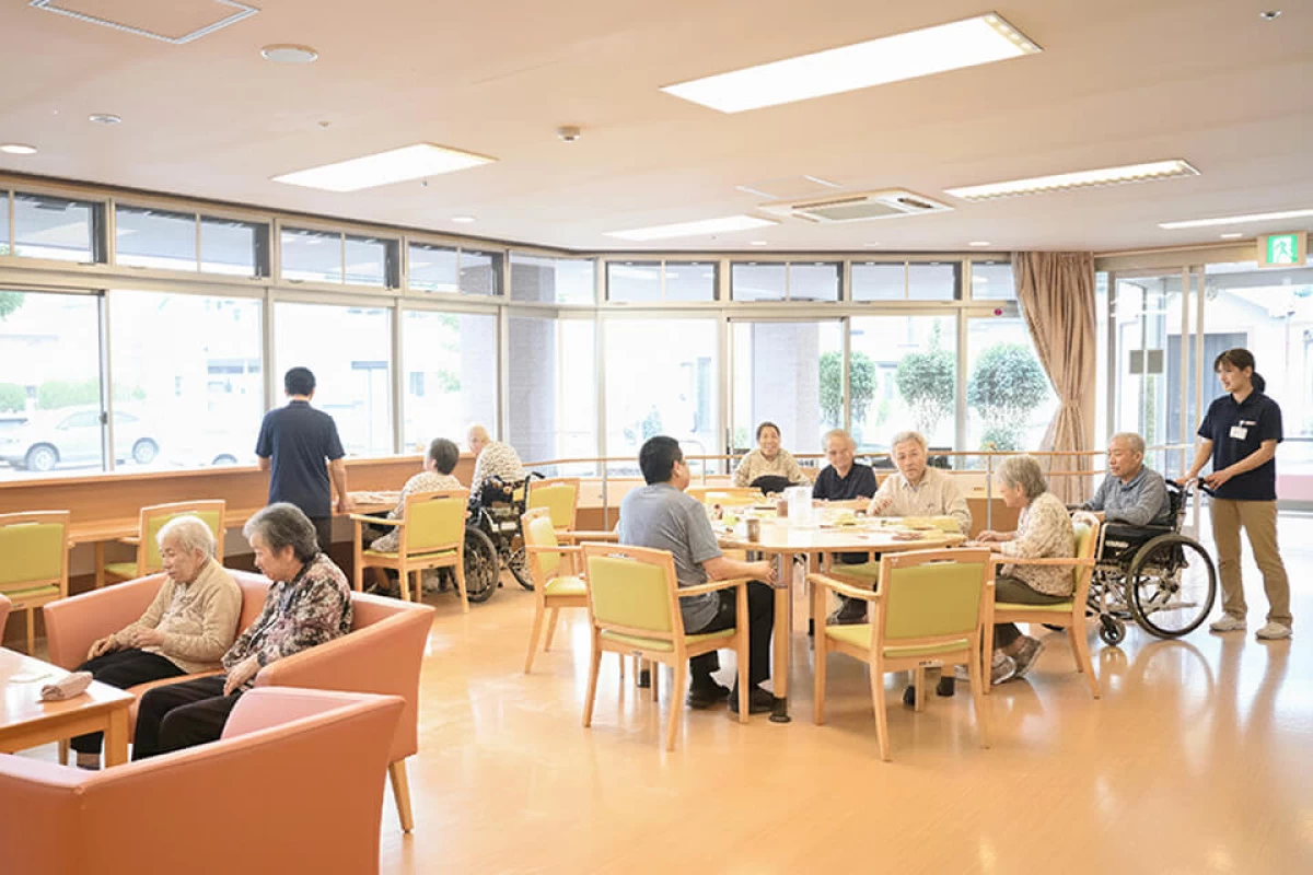 輝ホームしのざき