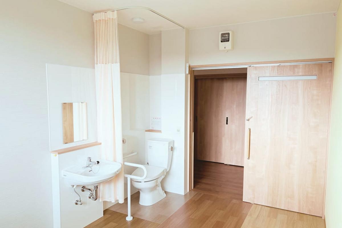 ガーネット蔵上