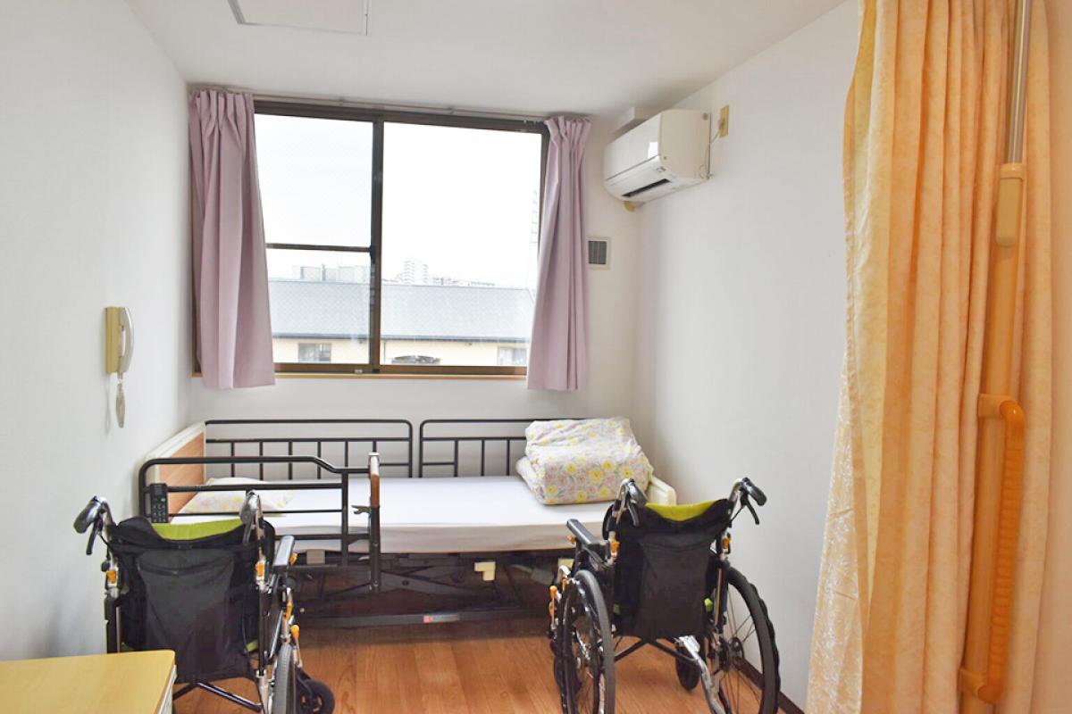 住宅型有料老人ホーム　ひだまり高石の家