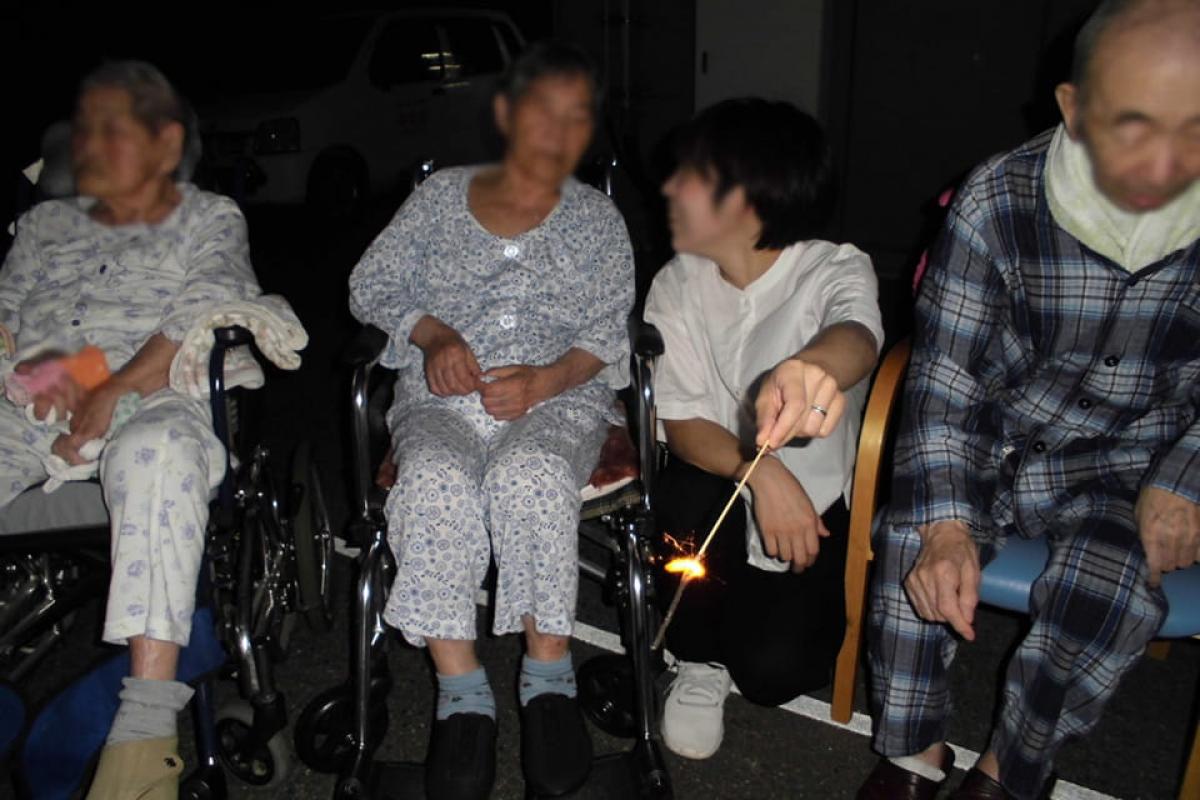 通いや泊まりに対応したデイサービス