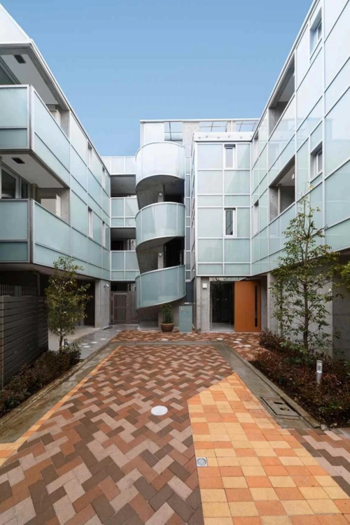 アイエスコート西麻布