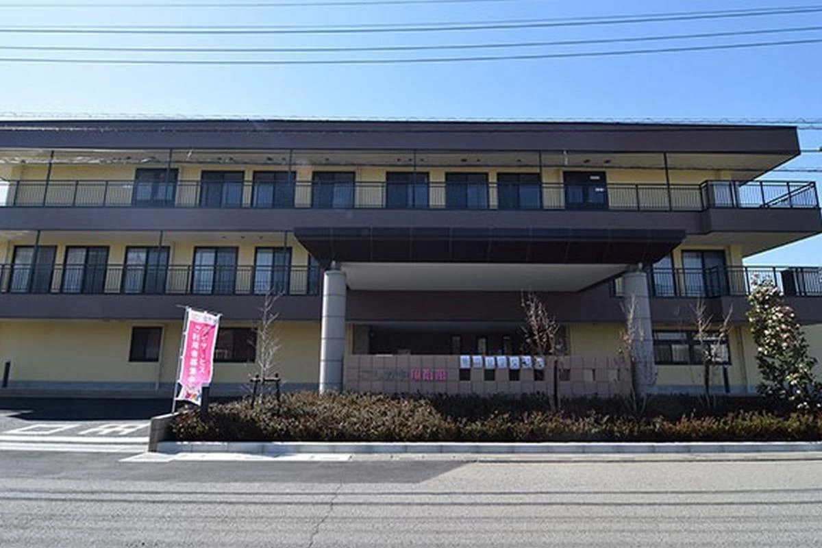 こしがや翔裕館