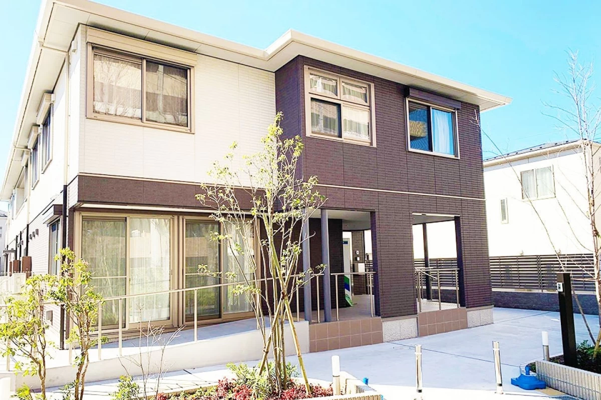 スタッフは認知症ケアに精通。24時間常駐しています