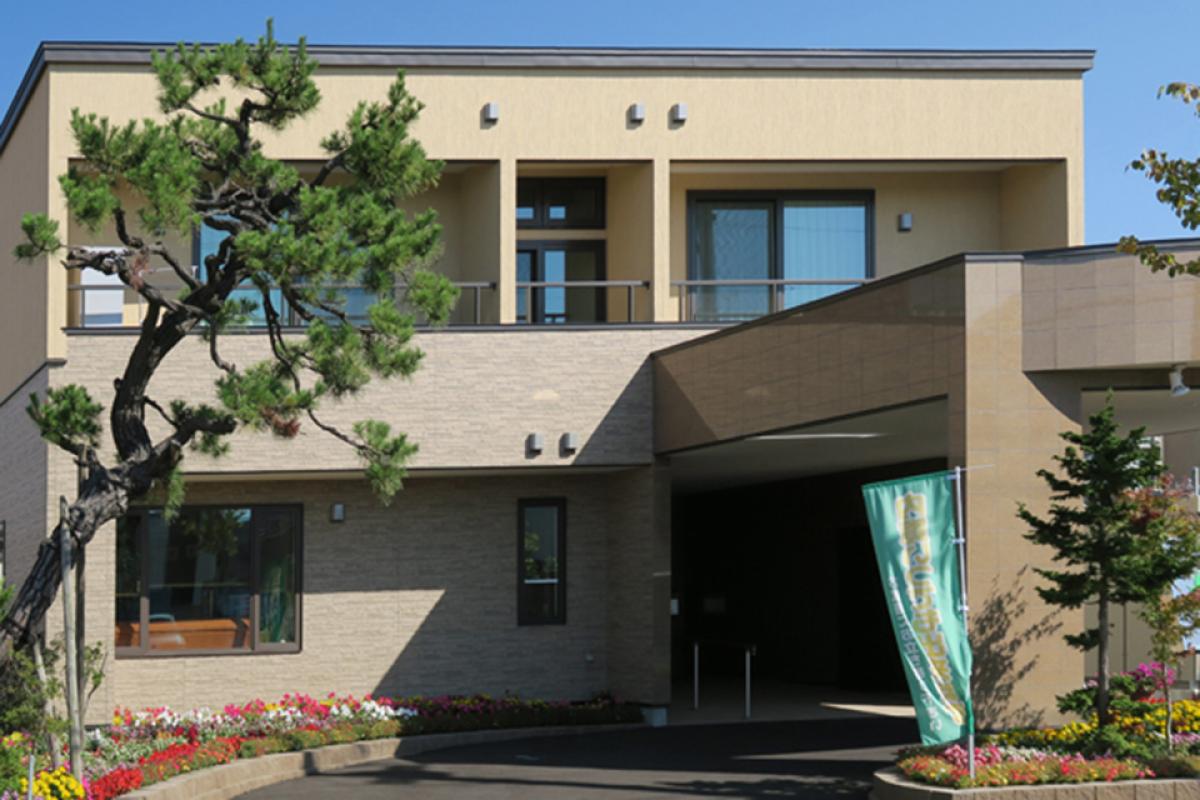 サービス付き高齢者向け住宅 かえで