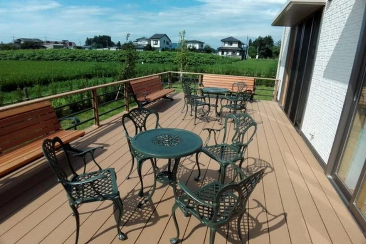 ゆったりとした時間を楽しめるテラス