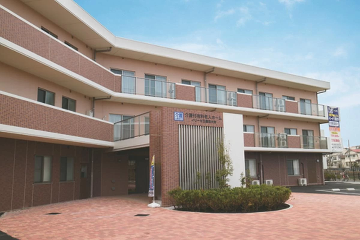 イリーゼ三鷹深大寺