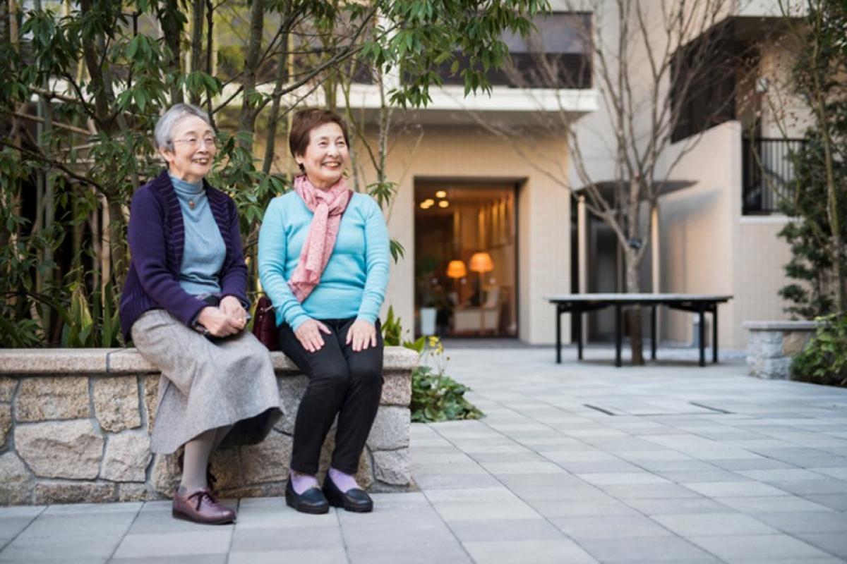 賃貸マンション、学童保育が隣接する複合施設。異世代交流をおこなえます