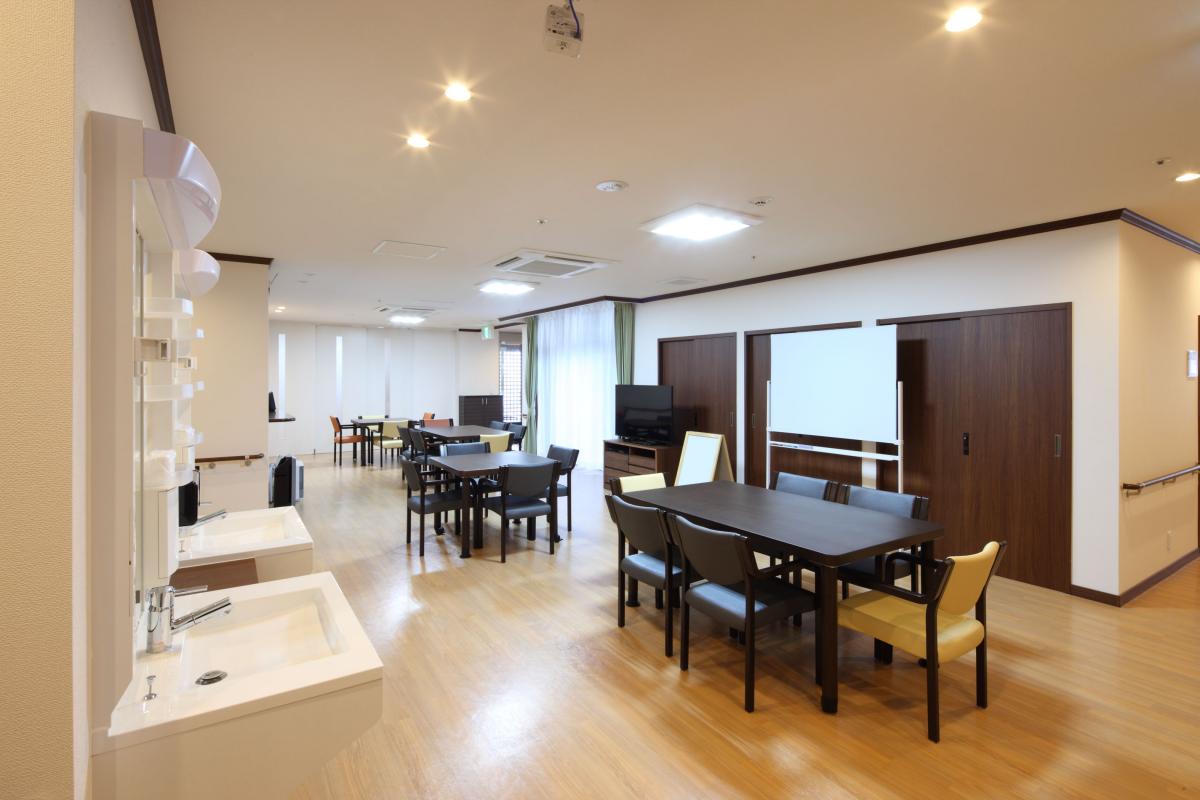 アットホームな雰囲気が特徴的です。ご家族の方との交流も欠かしません。