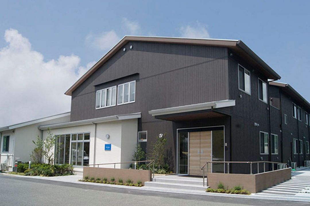 サルーテポプラ東山