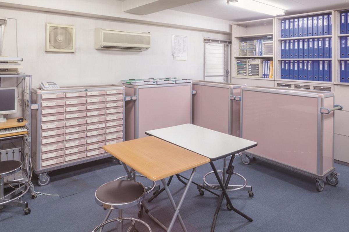 看護スタッフと介護スタッフが24時間常駐する、安心と安全の医療体制です。