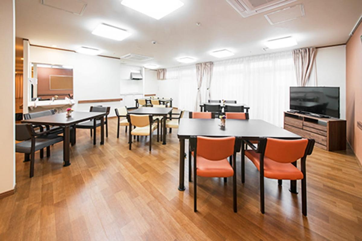 エイジフリーハウス横浜岡津町