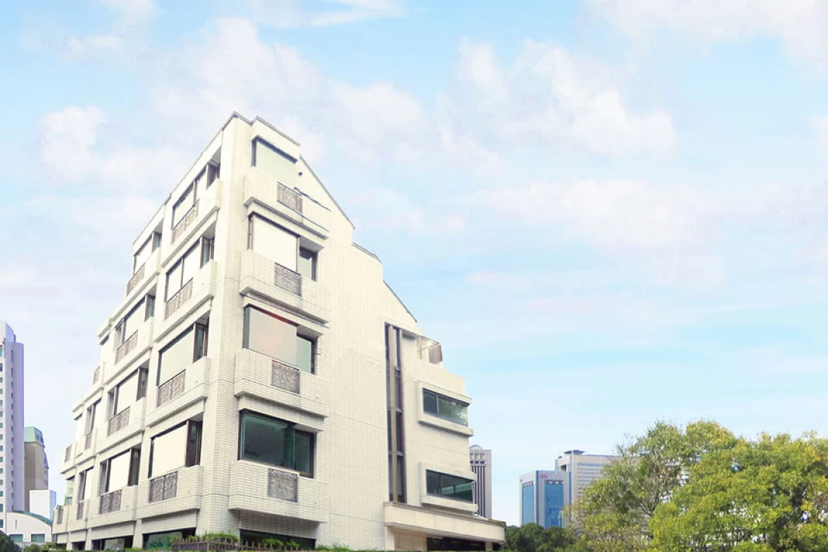 閑静な住宅街にもマッチするお洒落な外観