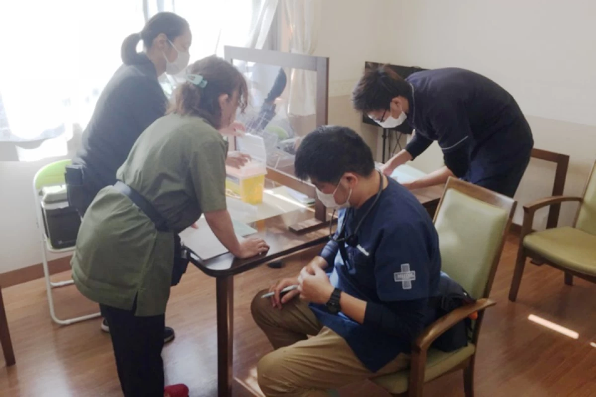 介護、看護、医療、薬剤師などによるチームケアで手厚い介護を提供