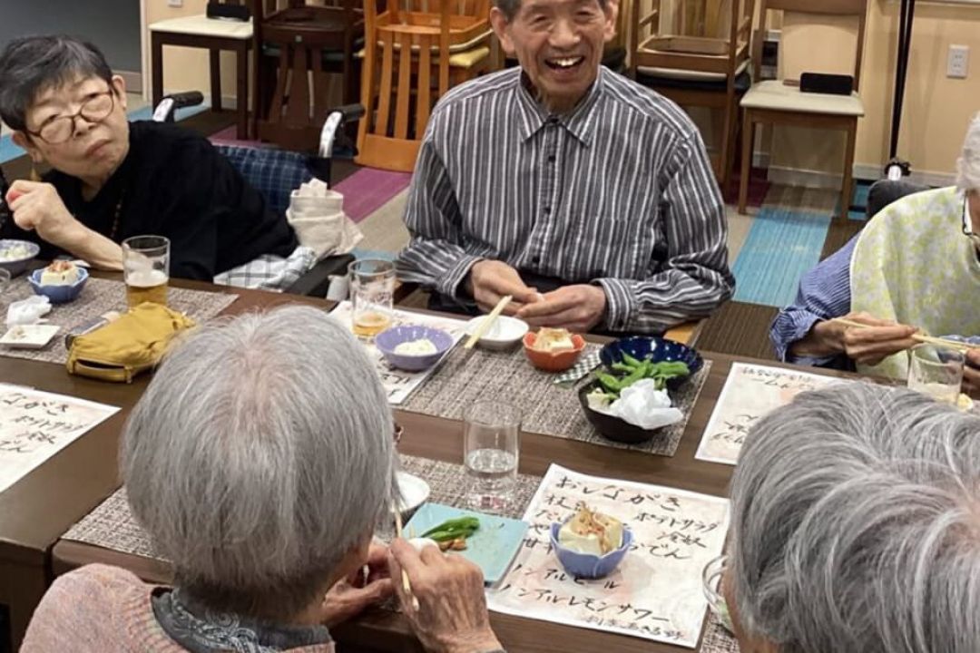 あきる野翔裕館