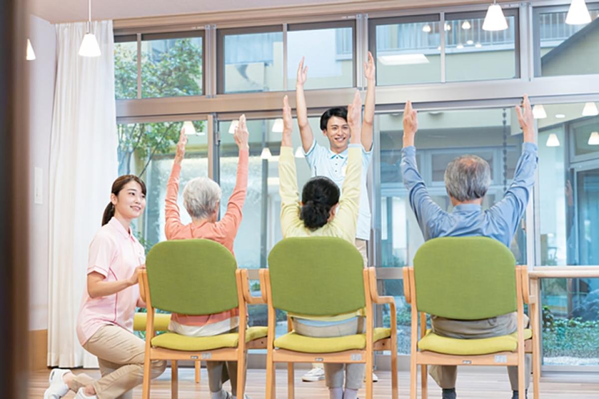 デイサービスが館内に併設。多様なサービスを受けられます