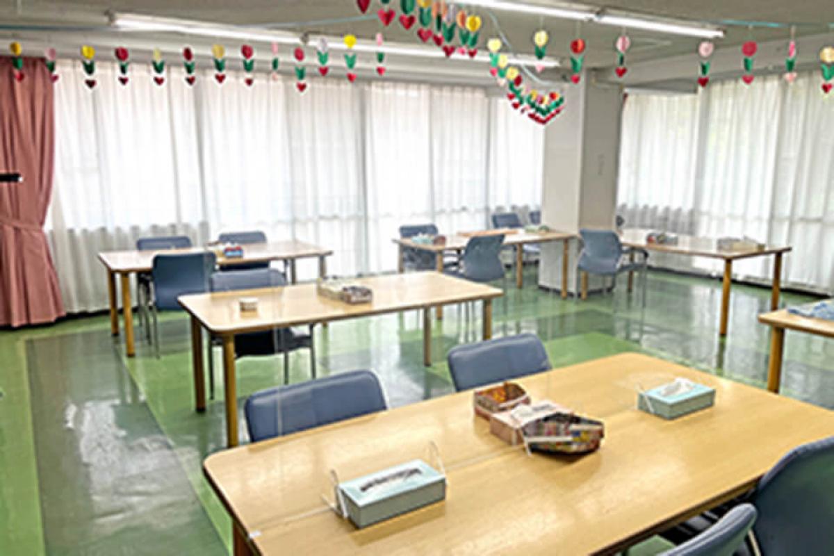 エルダーホーム上本郷