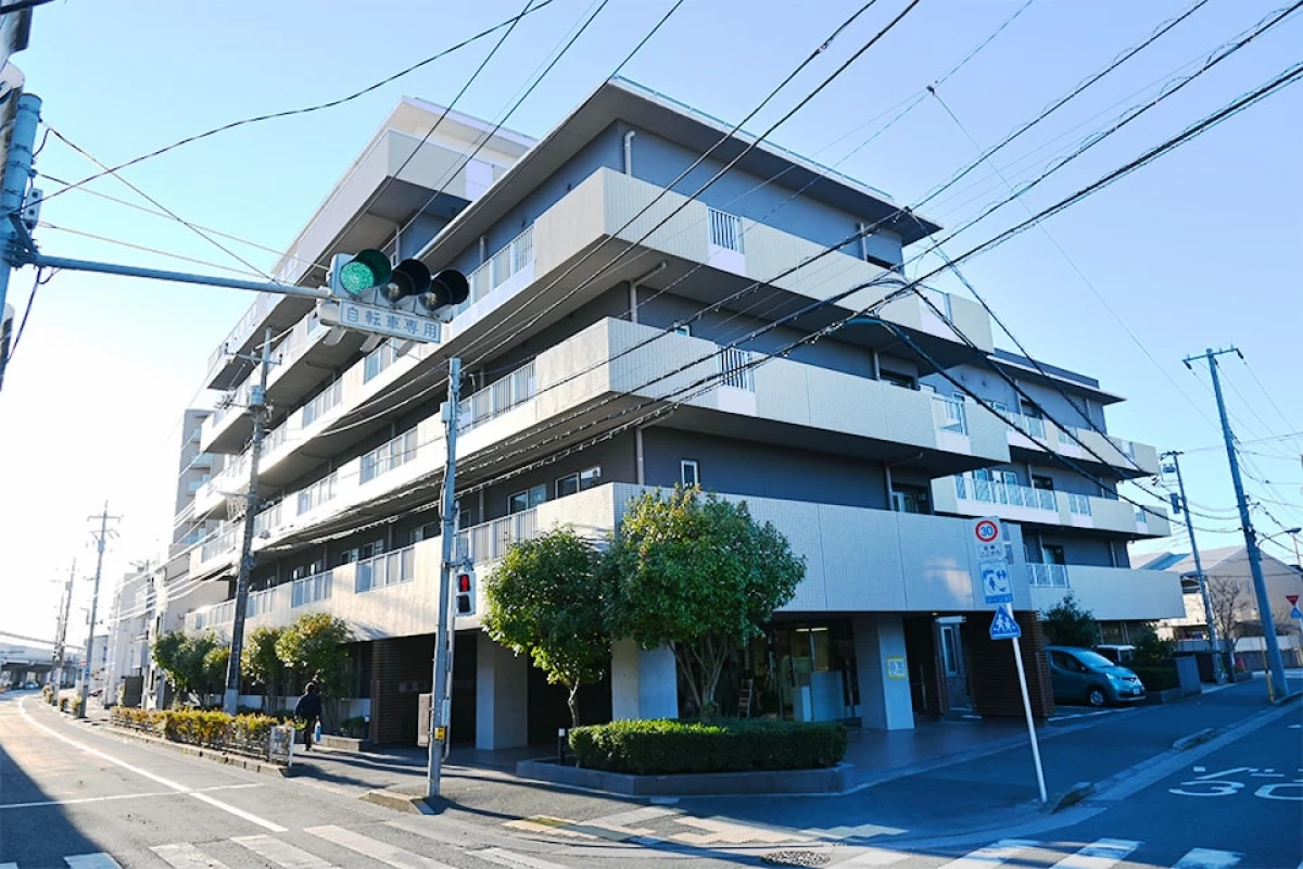 輝明生苑しのざき