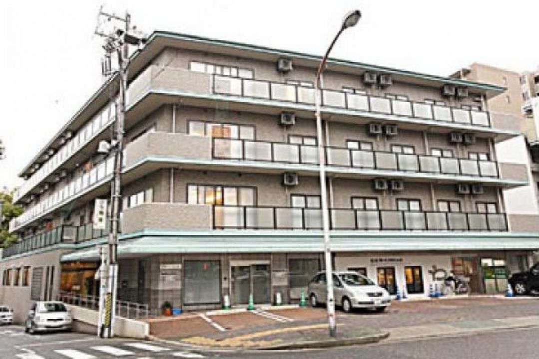 メディカルホームくらら久屋公園