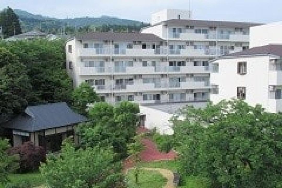 湯河原〈ゆうゆうの里〉の外観