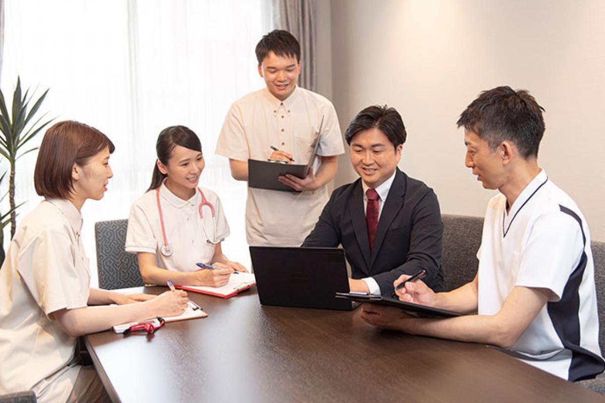 多職種が連携し、チームとなってご入居者様の暮らしをサポートいたします。