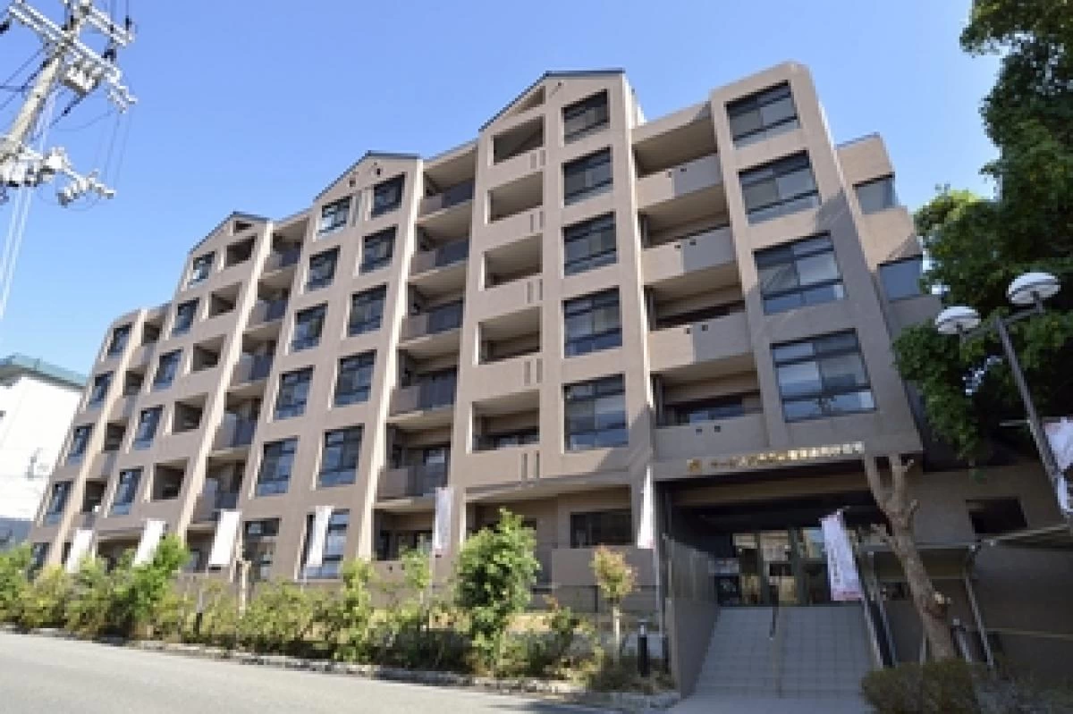 花サービス付き高齢者向け住宅