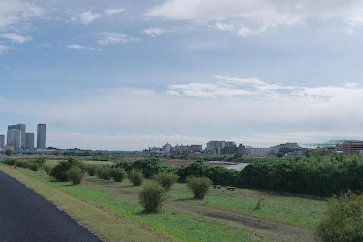 多摩川土手