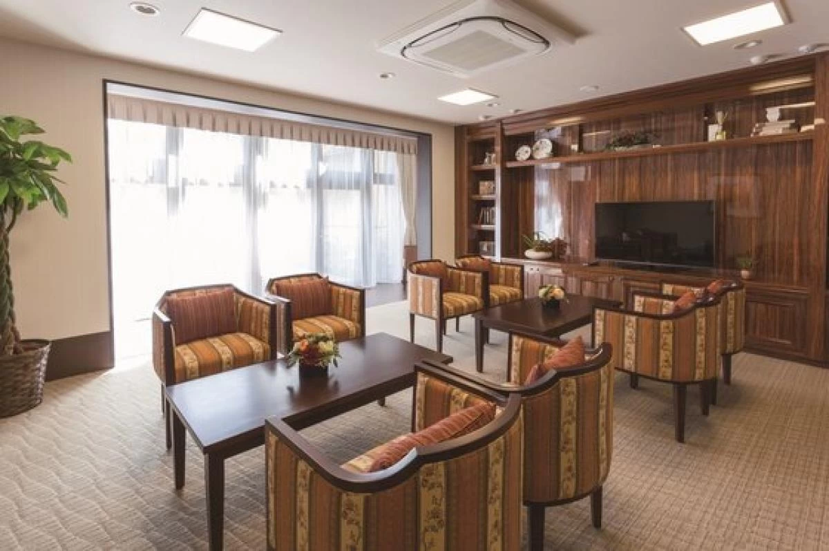 アズハイム横浜いずみ中央