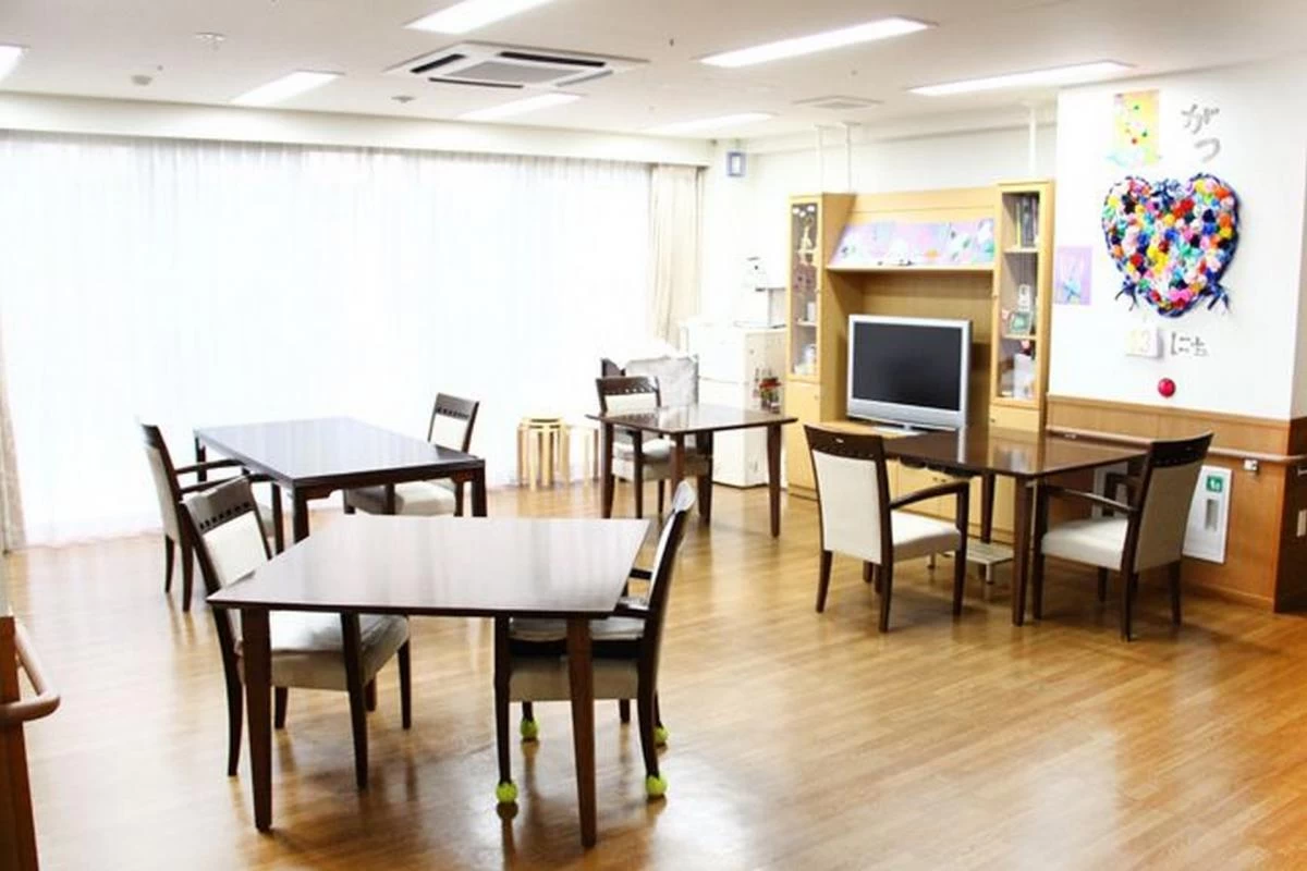 アクセスは都内随一、荻窪駅から徒歩で来場ができます