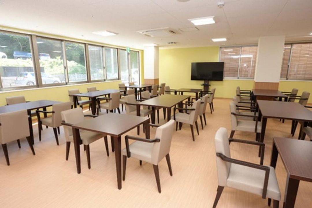 すずらん台翔裕館