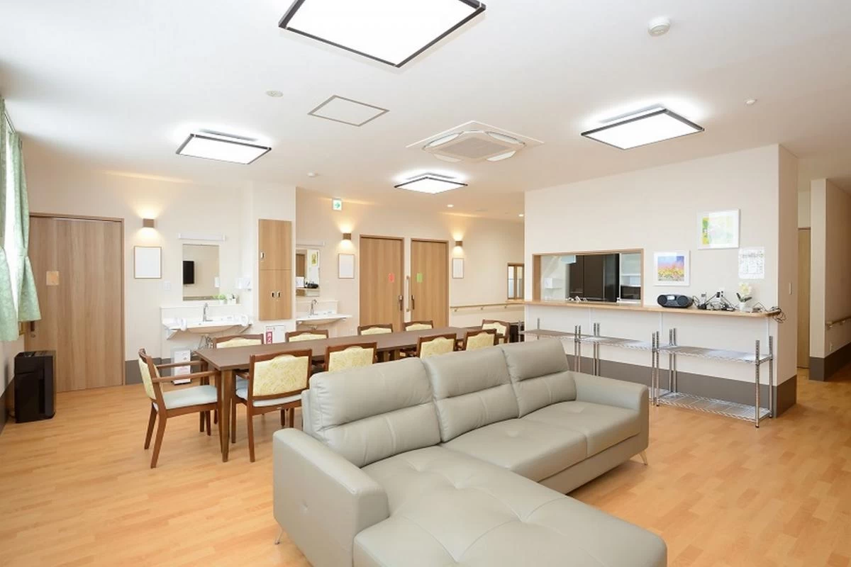 ご入居者様が思い思いに集うリビングダイニングは、コミュニケーションの場です。