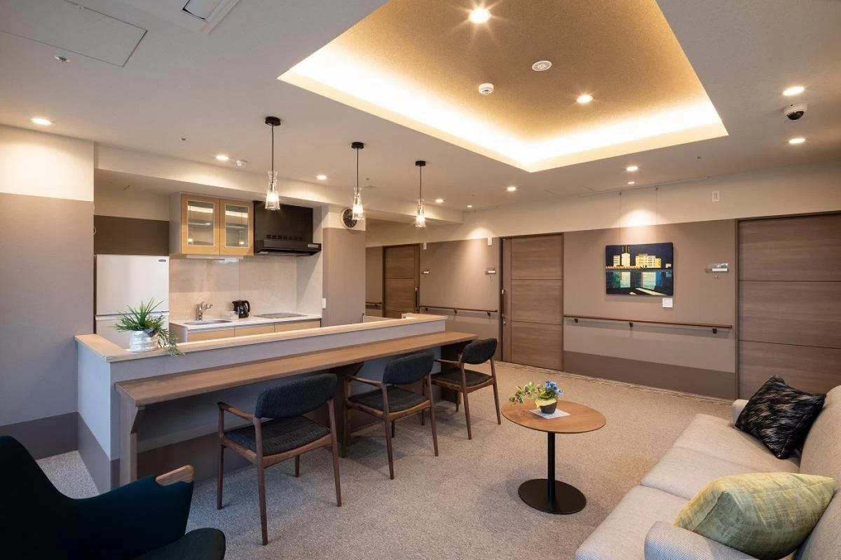 チャームプレミア山手町