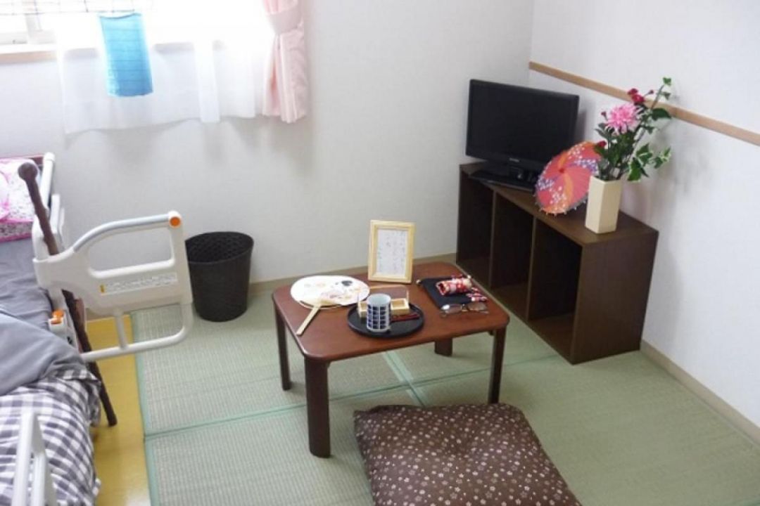 弥生桜しあわせ館