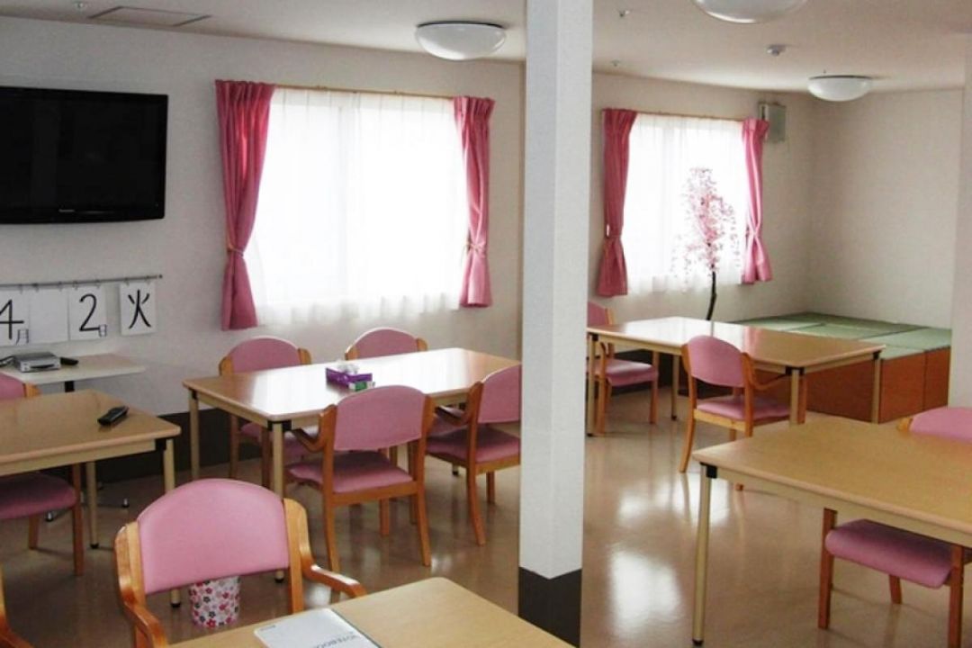 弥生桜しあわせ館