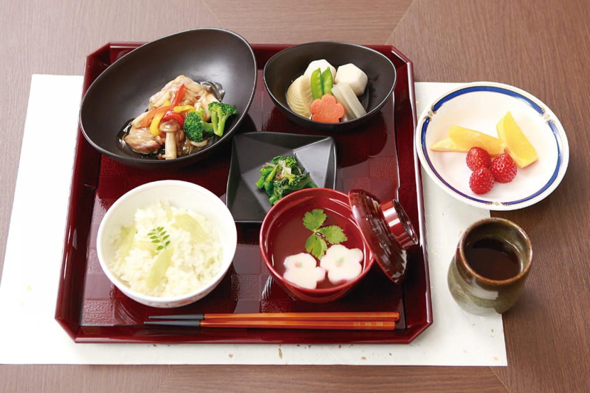 四季を彩るこだわりの手作り料理
