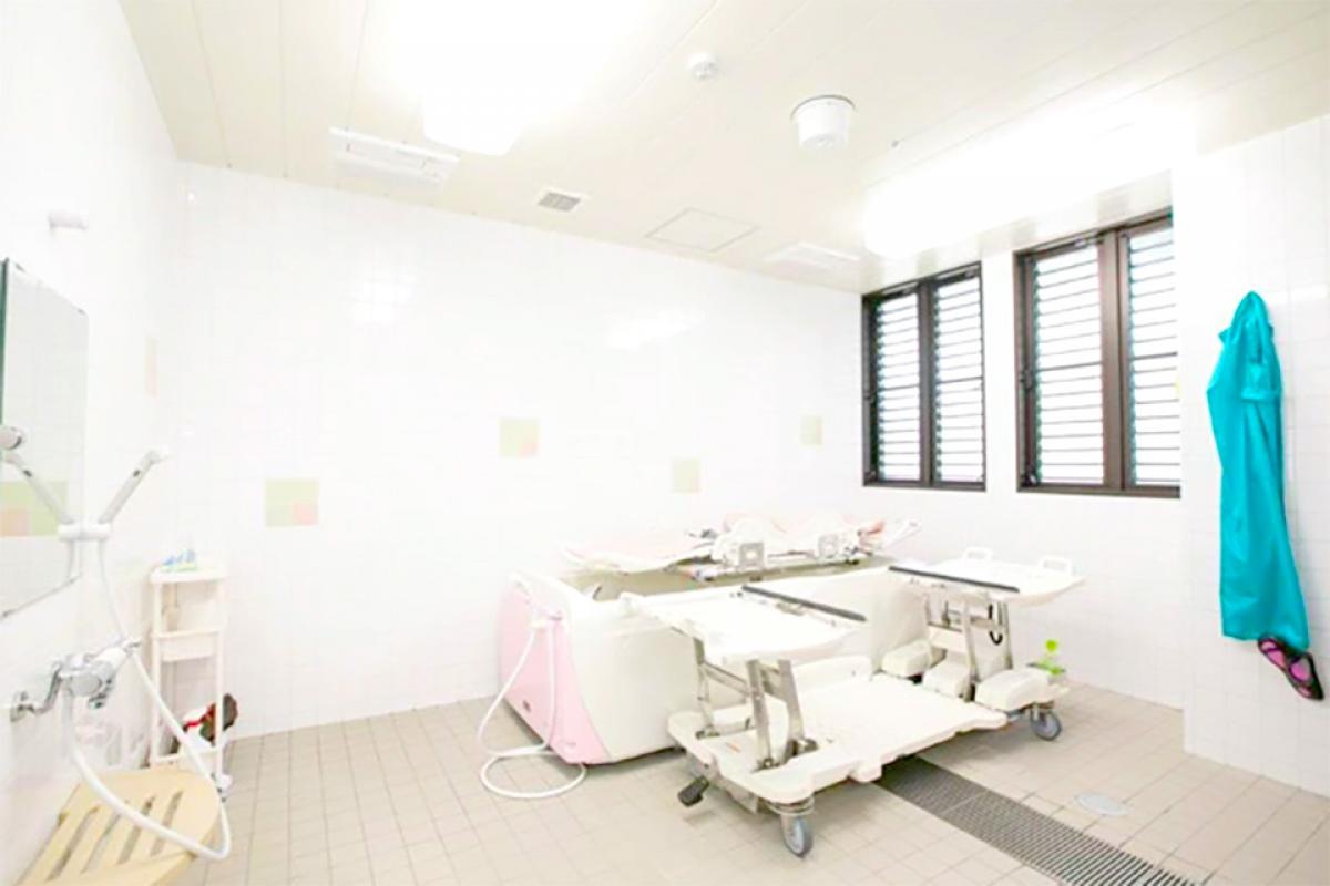 グループホーム 四葉 問屋