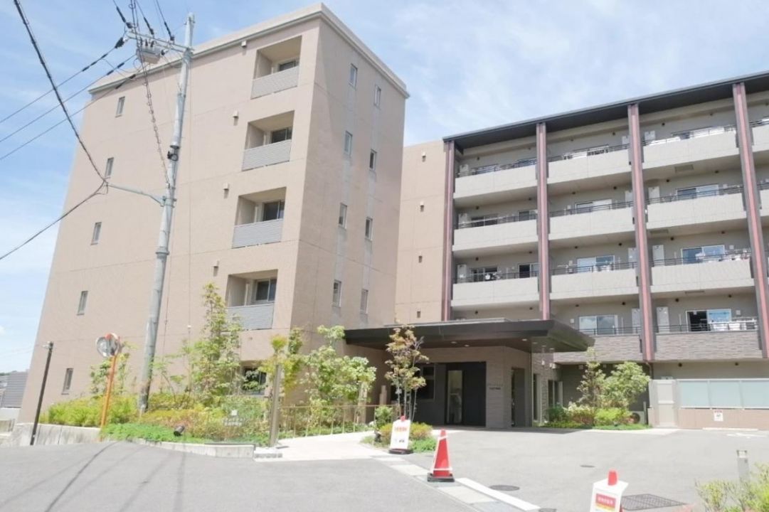 グランドマスト奈良学園前
